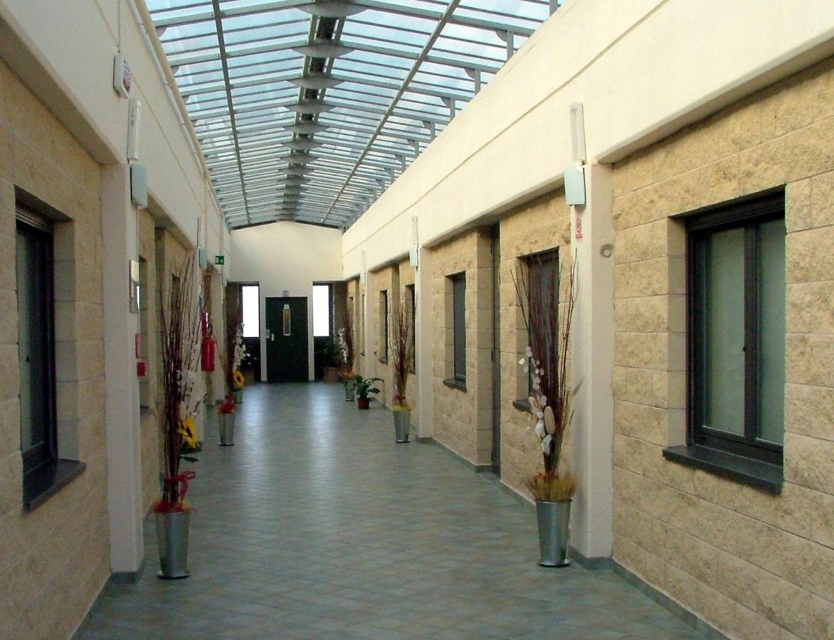 Hotel Bussana Porto Tolle Exterior photo